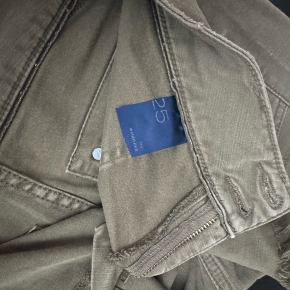 Anthropologie Brand Pilcro low waist frayed hem shorts; the Wanderer style - Picture 4 of 4